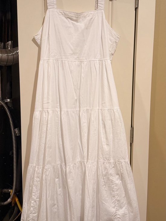 Free Assembly Dresses & Skirts - Women’s White Tiered Midi Sundress